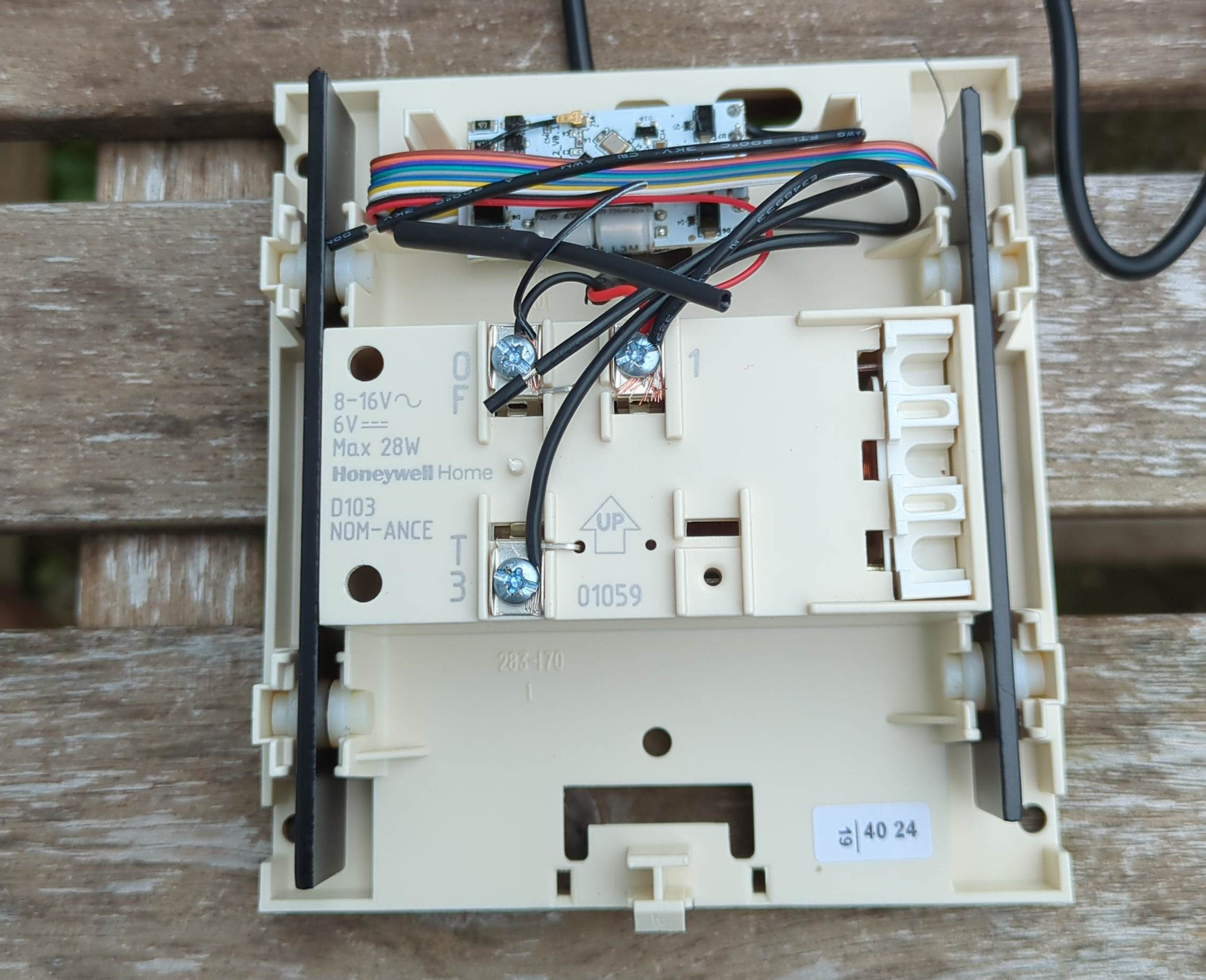 In search for the 99.9999% uptime doorbell